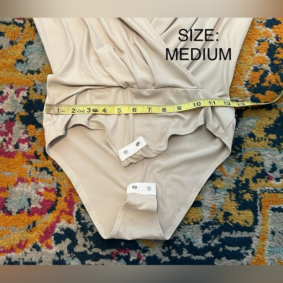 Dresscode LA Bodysuit - Picture 5 of 10